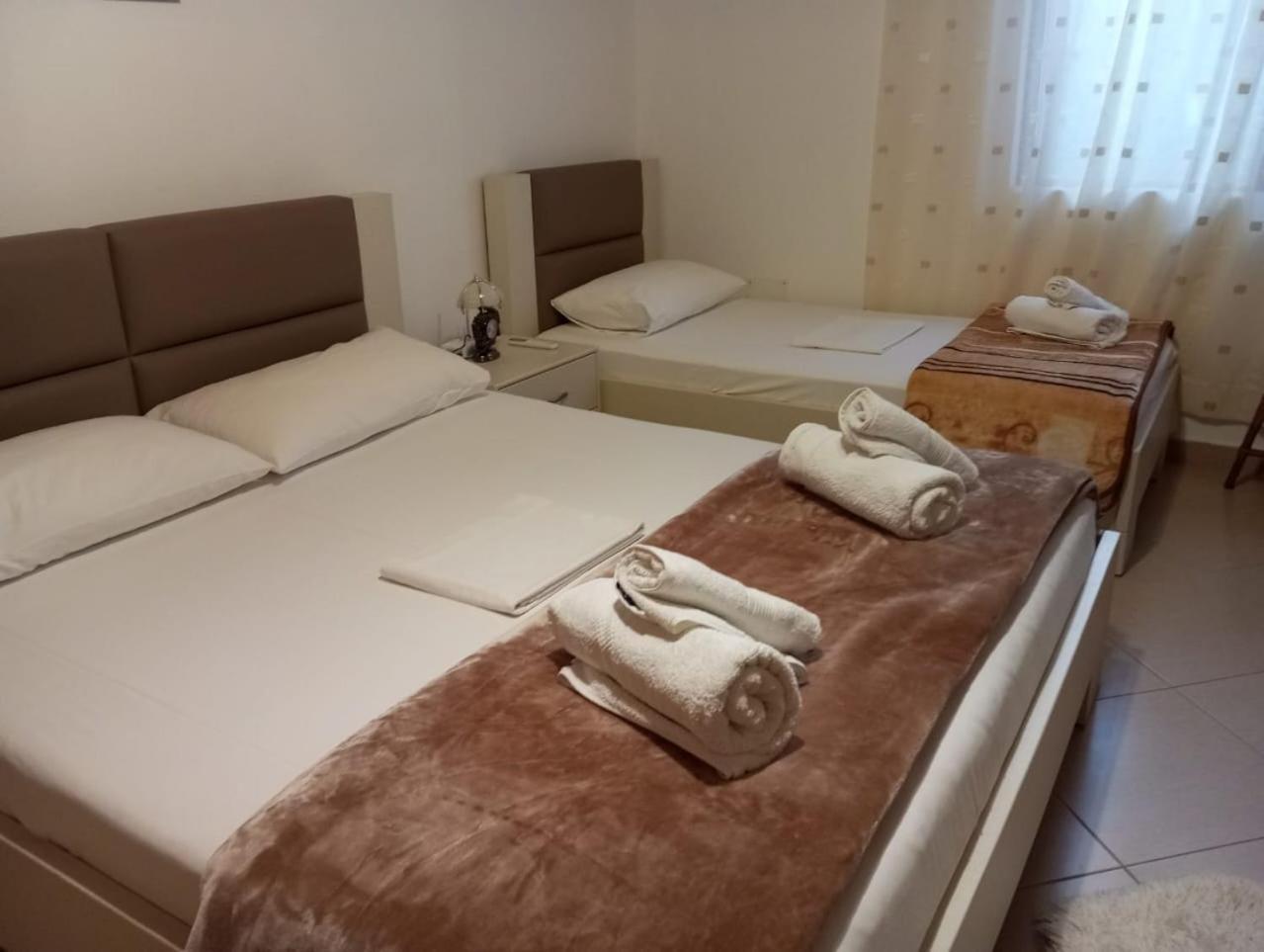 Dhimitri'S Guest House Berat Kültér fotó