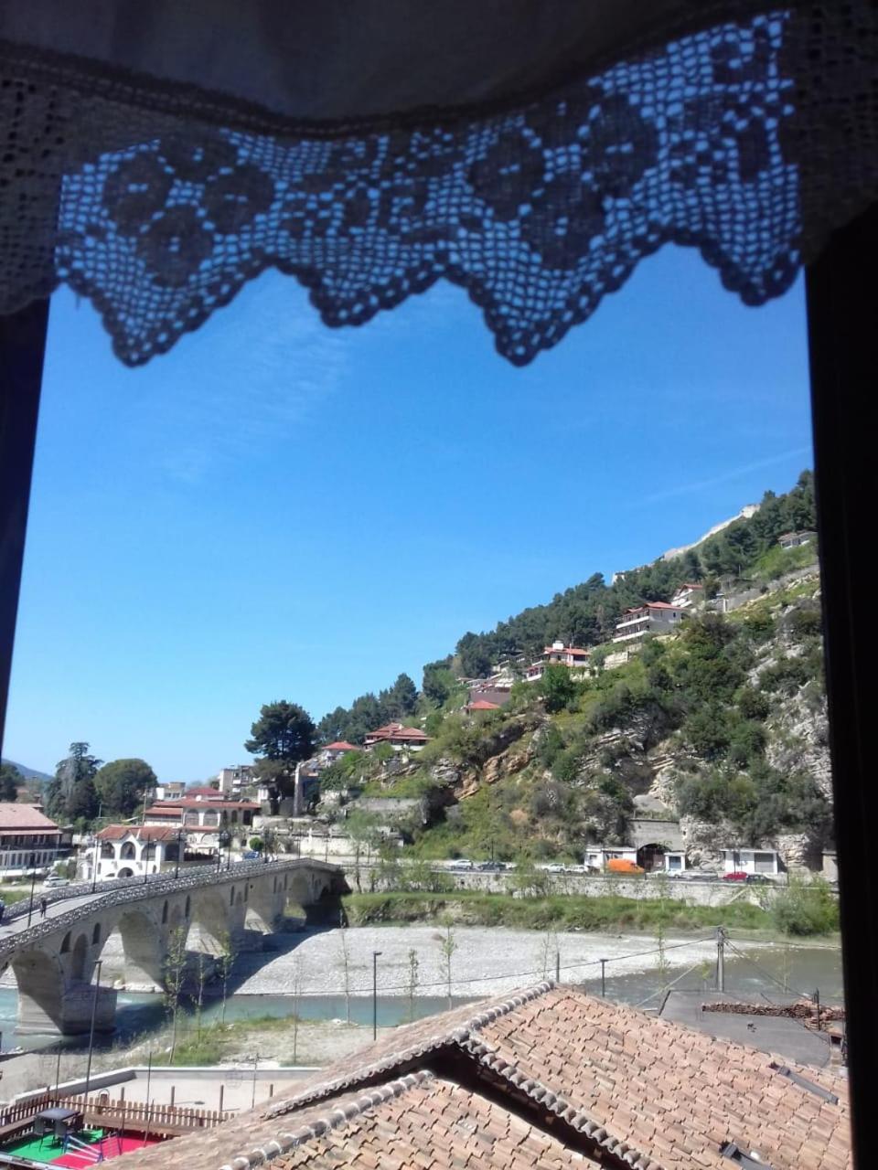 Dhimitri'S Guest House Berat Kültér fotó