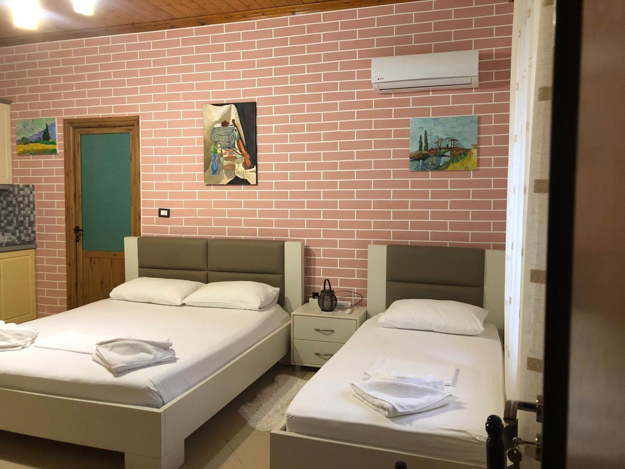Dhimitri'S Guest House Berat Kültér fotó