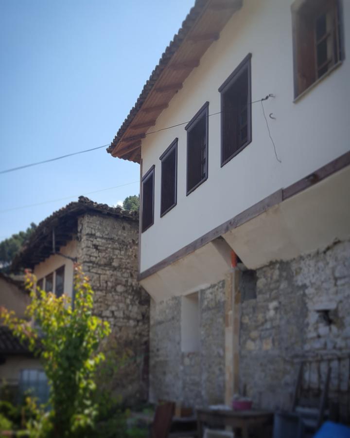 Dhimitri'S Guest House Berat Kültér fotó